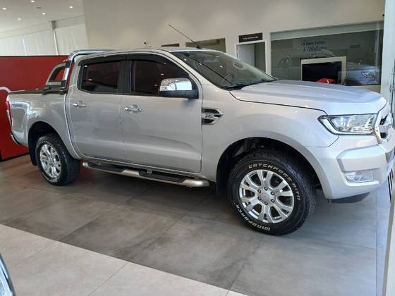 FORD RANGER 3.2 XLT 4X4 CD 20V DIESEL 4P AUTOMÁTICO